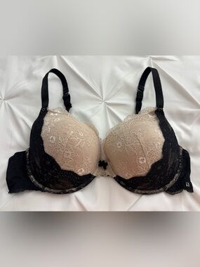 Scandale Lace Push-Up Bra - Nude with Black Trim, 40D, Preloved